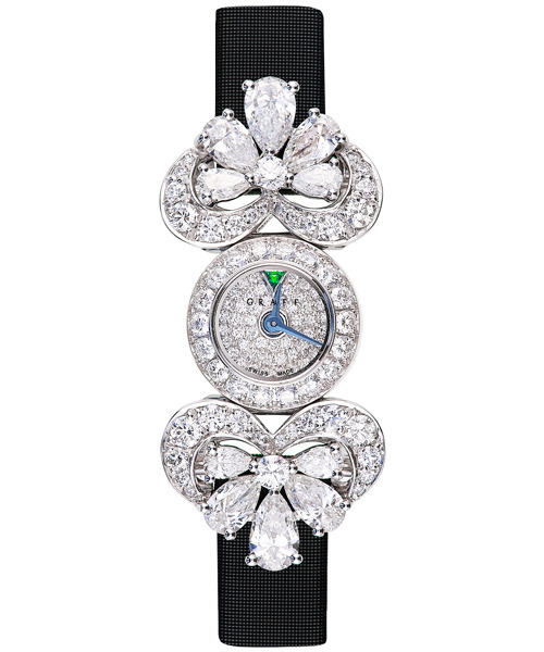 �������-������