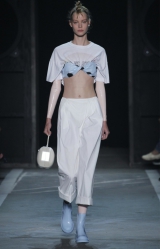 ���� � ����� ���� �� Marc by Marc Jacobs