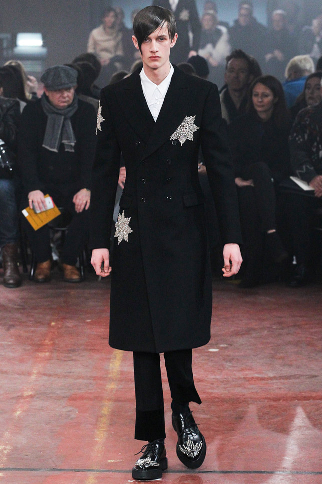 Alxander McQueen - 2015